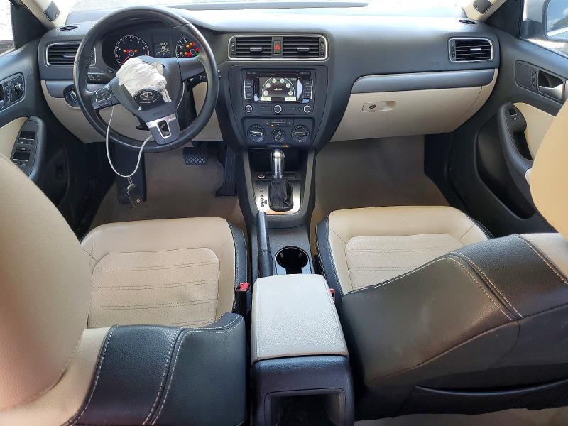 63999956 :رقم المزاد ، 3VWLX7AJ1DM407298 vin ، 2013 Volkswagen Jetta مزاد بيع