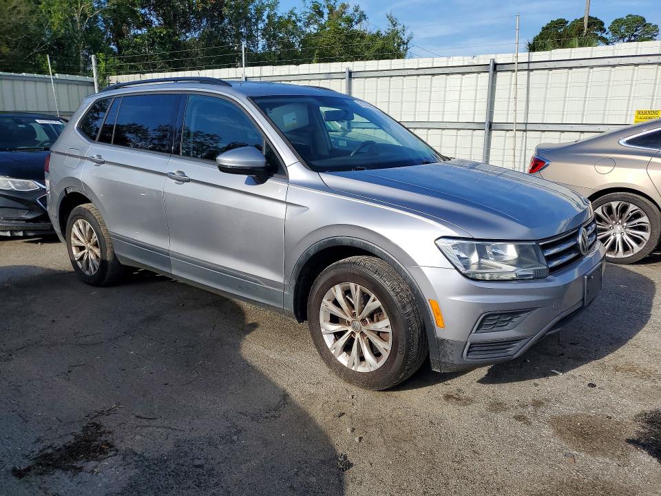 Auction sale of the 2019 Volkswagen Tiguan, vin: 3VV1B7AXXKM113507, lot number: 64226826