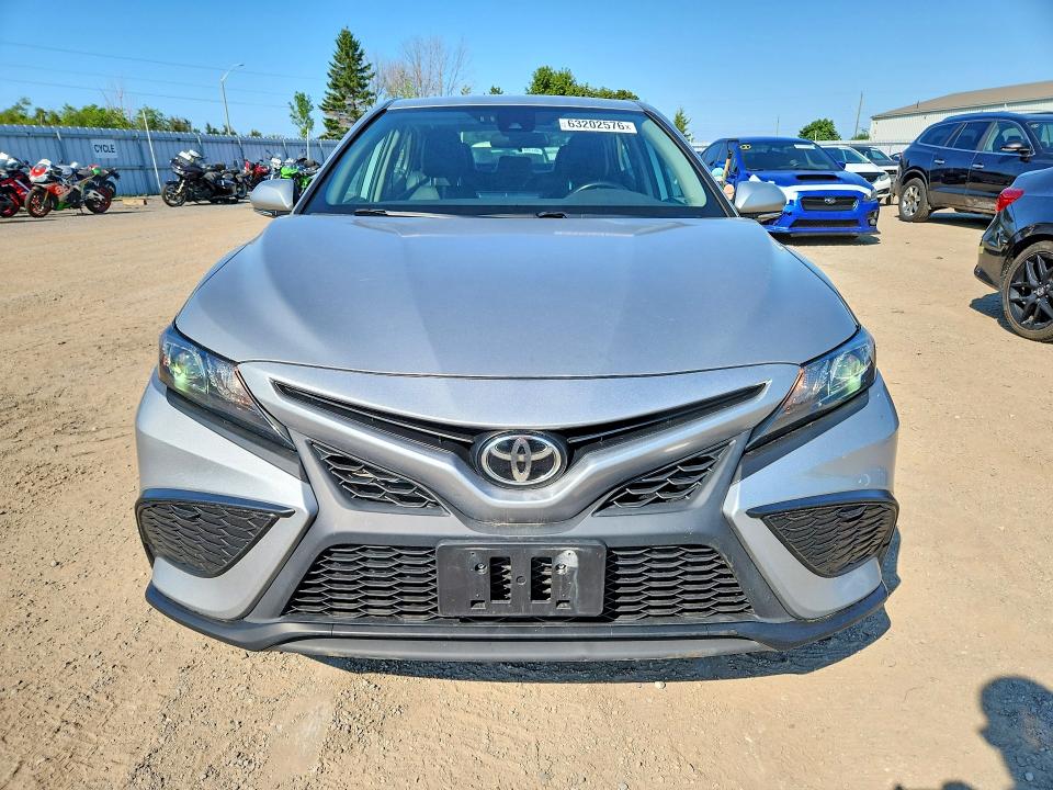Aukcja sprzedaży 2021 Toyota Camry, vin: 4T1G11AK5MU449413, numer aukcji: 63202576