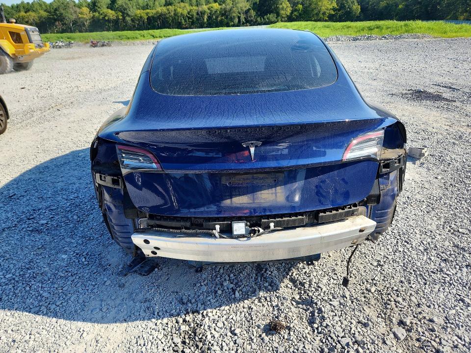2021 Tesla Model 3 მანქანა იყიდება აუქციონზე, vin: 5YJ3E1EAXMF923356, აუქციონის ნომერი: 66217946