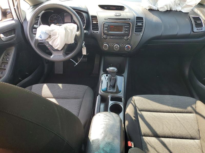 66700776 :رقم المزاد ، 3KPFK4A77HE092492 vin ، 2017 Kia Forte مزاد بيع
