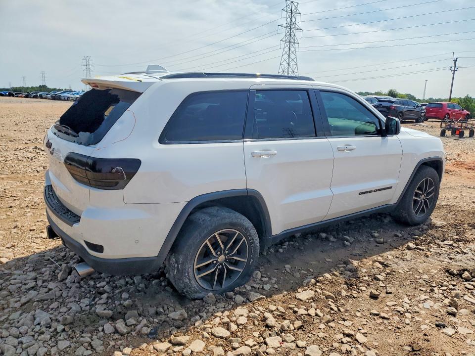 Продажа на аукционе авто 2018 Jeep Grand Cherokee, vin: 1C4RJFLT9JC358601, номер лота: 64626826