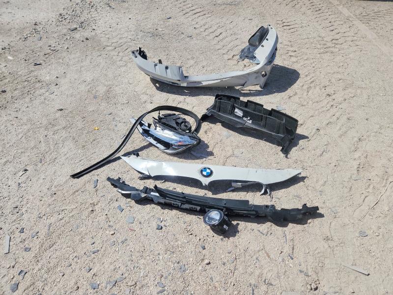 64761386 :رقم المزاد ، WBA8B9G5XJNU97966 vin ، 2018 Bmw 330 مزاد بيع