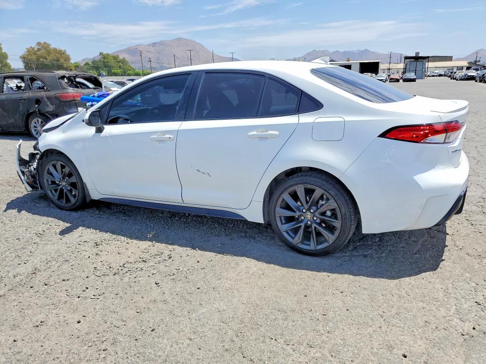 64266036 :رقم المزاد ، JTDBCMFE4R3034285 vin ، 2024 Toyota Corolla Hybrid مزاد بيع