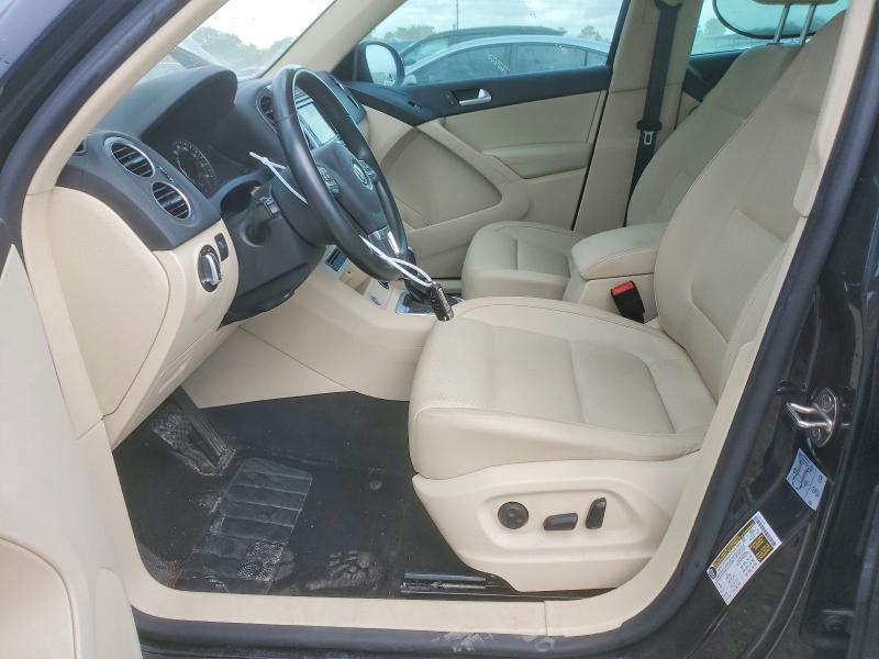 2017 Volkswagen Tiguan მანქანა იყიდება აუქციონზე, vin: WVGSV7AX8HK014965, აუქციონის ნომერი: 64078976