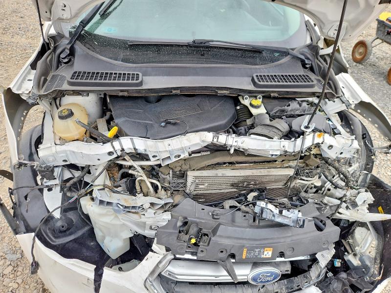 2017 Ford Escape მანქანა იყიდება აუქციონზე, vin: 1FMCU9J91HUB62576, აუქციონის ნომერი: 67099286