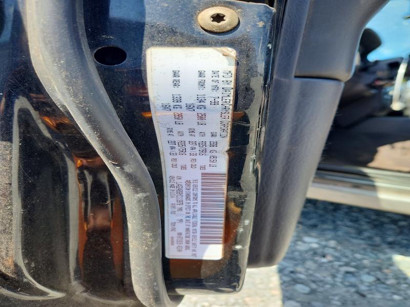 63438376 :رقم المزاد ، 1J4G248S8YC113978 vin ، 2000 Jeep Grand Cherokee مزاد بيع