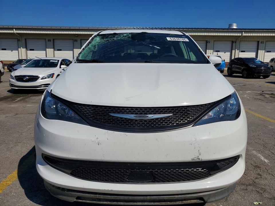 2023 Chrysler Voyager მანქანა იყიდება აუქციონზე, vin: 2C4RC1CG3PR558390, აუქციონის ნომერი: 63638786