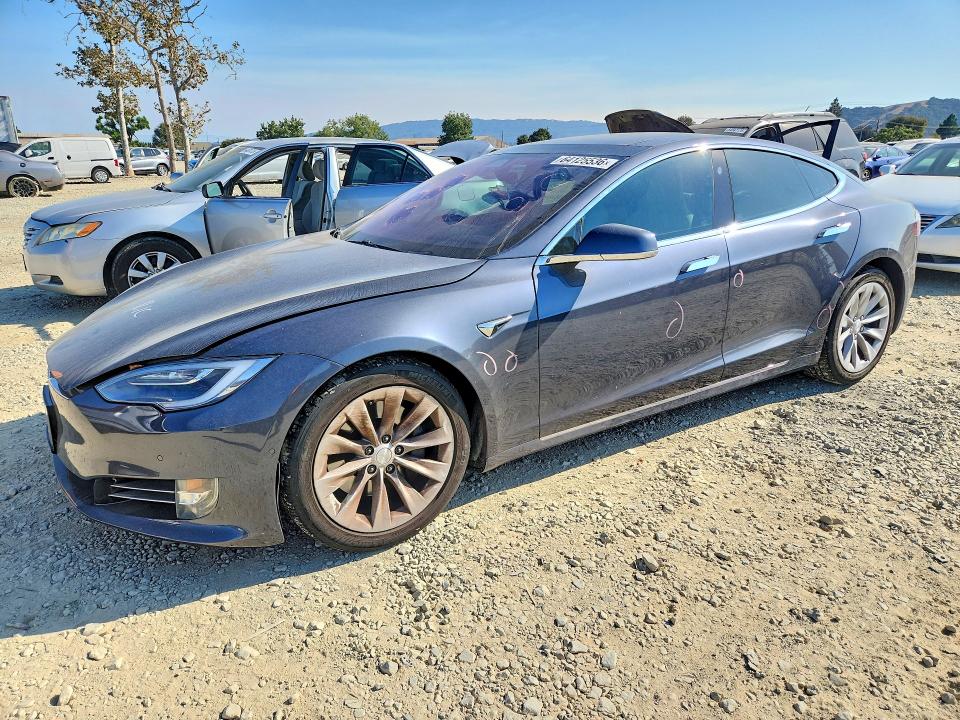 Aukcja sprzedaży 2017 Tesla Model S, vin: 5YJSA1E25HF230359, numer aukcji: 64125536