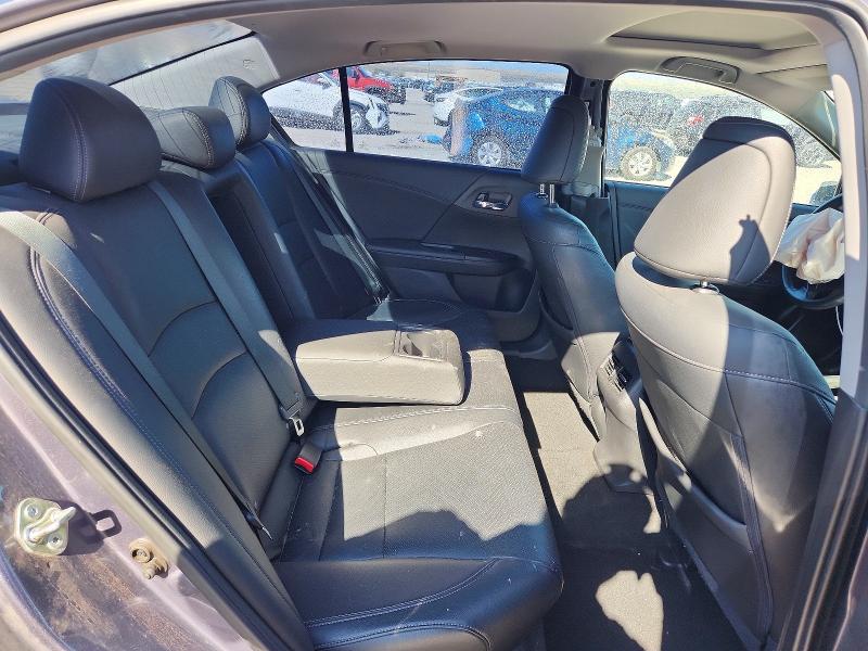 66282556 :رقم المزاد ، 1HGCR3F84FA032701 vin ، 2015 Honda Accord مزاد بيع
