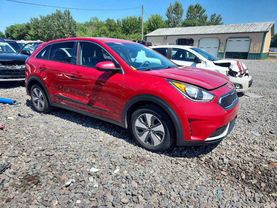 66011136 :رقم المزاد ، KNDCB3LCXJ5124117 vin ، 2018 Kia Niro مزاد بيع