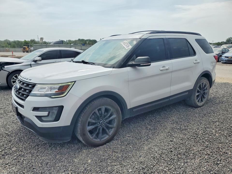 Продаж на аукціоні авто 2017 Ford Explorer, vin: 1FM5K7D83HGC46161, номер лоту: 64923416