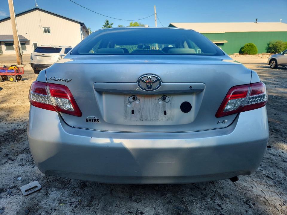 2011 Toyota Camry მანქანა იყიდება აუქციონზე, vin: 4T4BF3EKXBR100543, აუქციონის ნომერი: 63725516