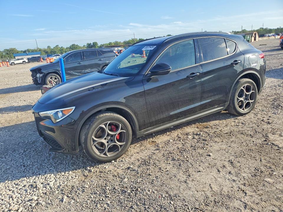 Продаж на аукціоні авто 2023 Alfa Romeo Stelvio, vin: ZASPAJAN7P7D55042, номер лоту: 65235456