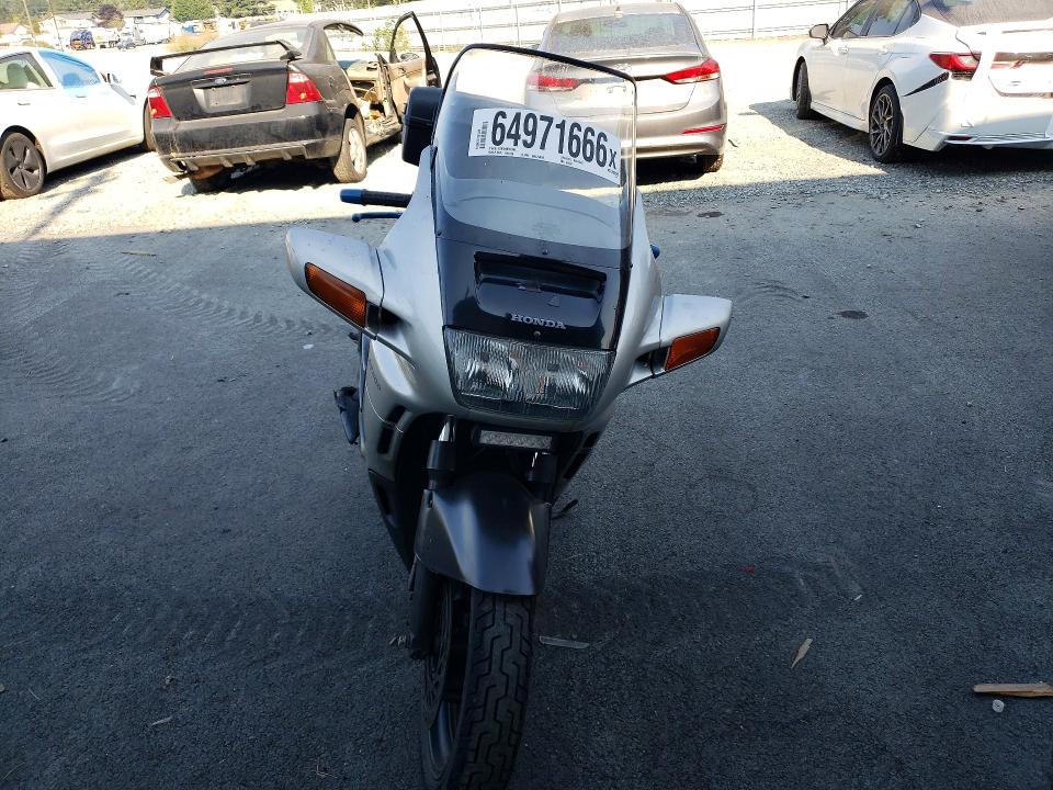 64971666 :رقم المزاد ، JH2SC2600MM101547 vin ، 1991 Honda St1100 مزاد بيع