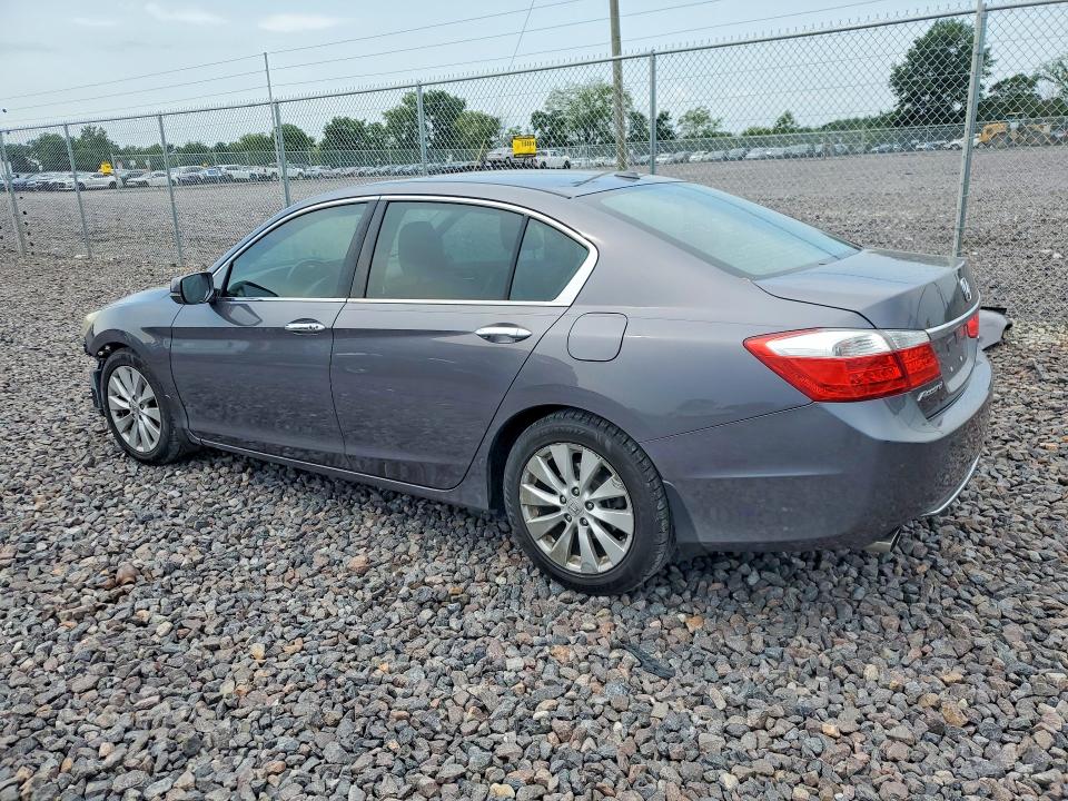 2015 Honda Accord მანქანა იყიდება აუქციონზე, vin: 1HGCR3F80FA013496, აუქციონის ნომერი: 64797896