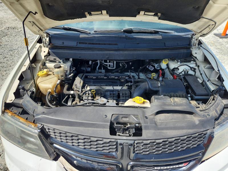 64372326 :رقم المزاد ، 3C4PDCAB7JT208739 vin ، 2018 Dodge Journey مزاد بيع