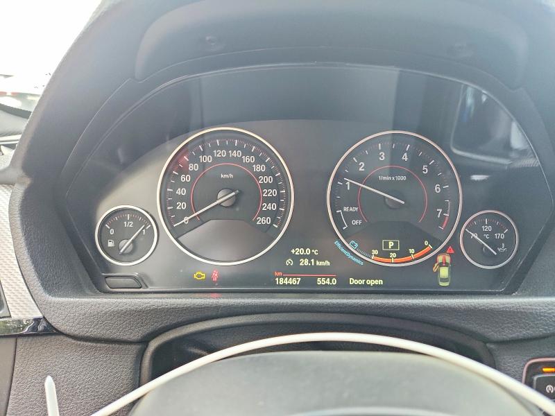 66240916 :رقم المزاد ، WBA3B3G5XFNT19621 vin ، 2015 Bmw 328 مزاد بيع