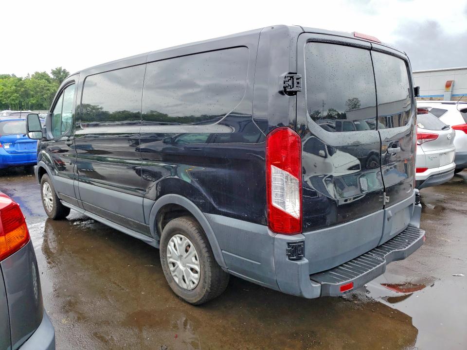 63362796 :رقم المزاد ، 1FTYE1YMXHKA47831 vin ، 2017 Ford Transit مزاد بيع
