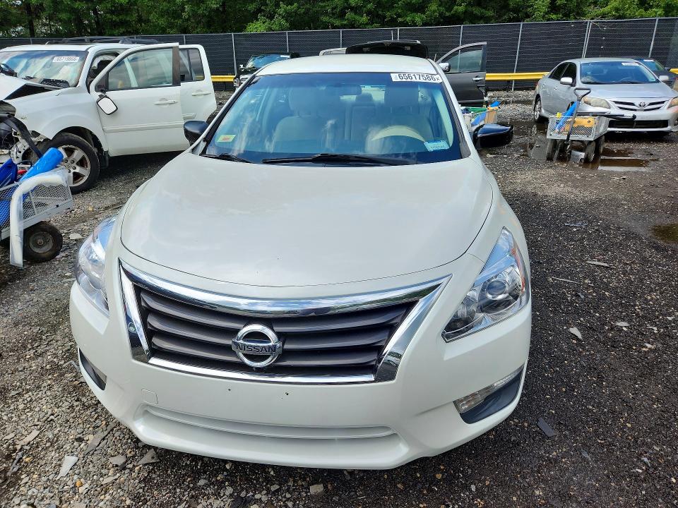 2014 Nissan Altima მანქანა იყიდება აუქციონზე, vin: 1N4AL3AP2EC188766, აუქციონის ნომერი: 65617586