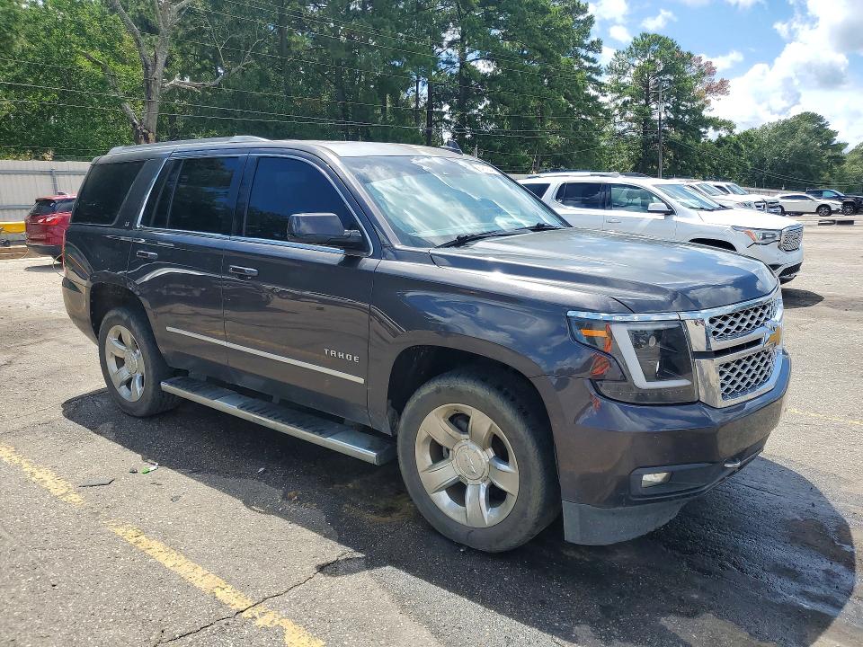 2017 Chevrolet Tahoe მანქანა იყიდება აუქციონზე, vin: 1GNSCBKCXHR160971, აუქციონის ნომერი: 64619446