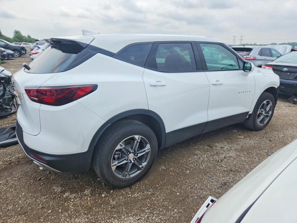 Продаж на аукціоні авто 2023 Chevrolet Blazer, vin: 3GNKBHR4XPS213605, номер лоту: 63925606