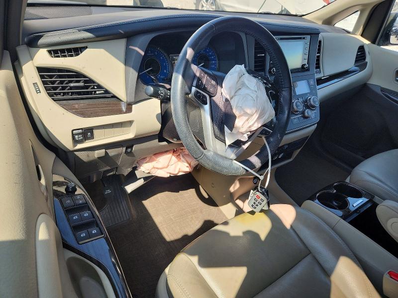 Aukcja sprzedaży 2018 Toyota Sienna, vin: 5TDDZ3DC8JS202970, numer aukcji: 65829586