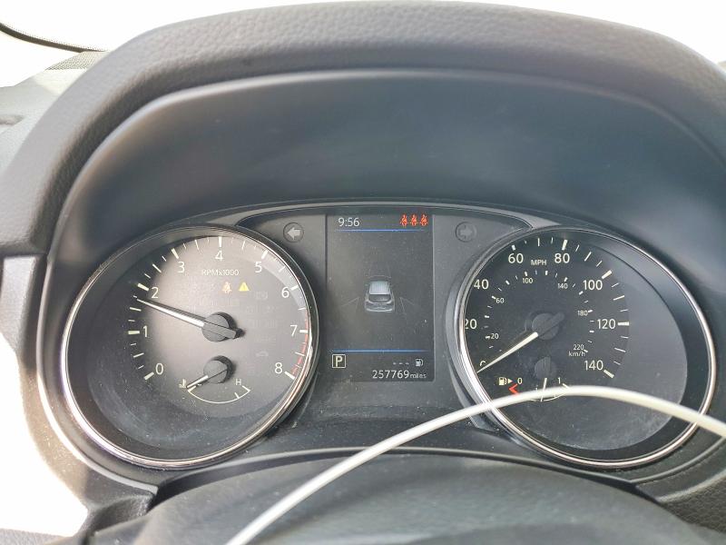 59181376 :رقم المزاد ، JN1BJ1AV9MW306335 vin ، 2021 Nissan Rogue Sport مزاد بيع