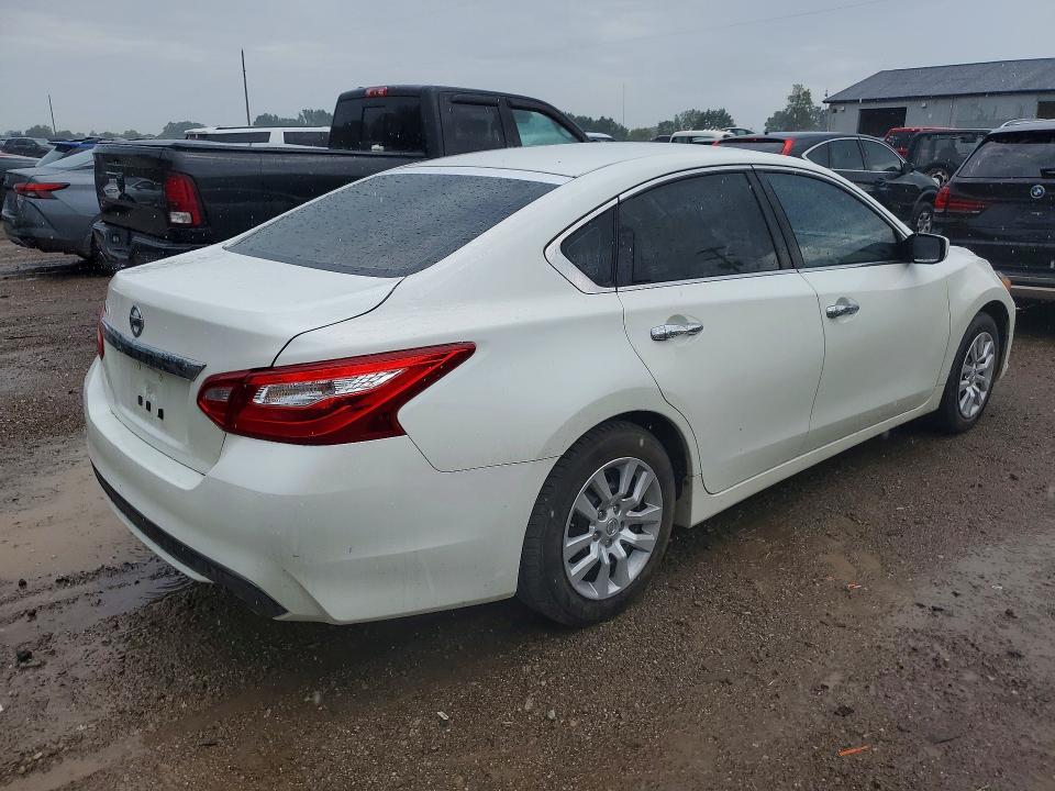 Продаж на аукціоні авто 2016 Nissan Altima, vin: 1N4AL3AP8GN336782, номер лоту: 67122036