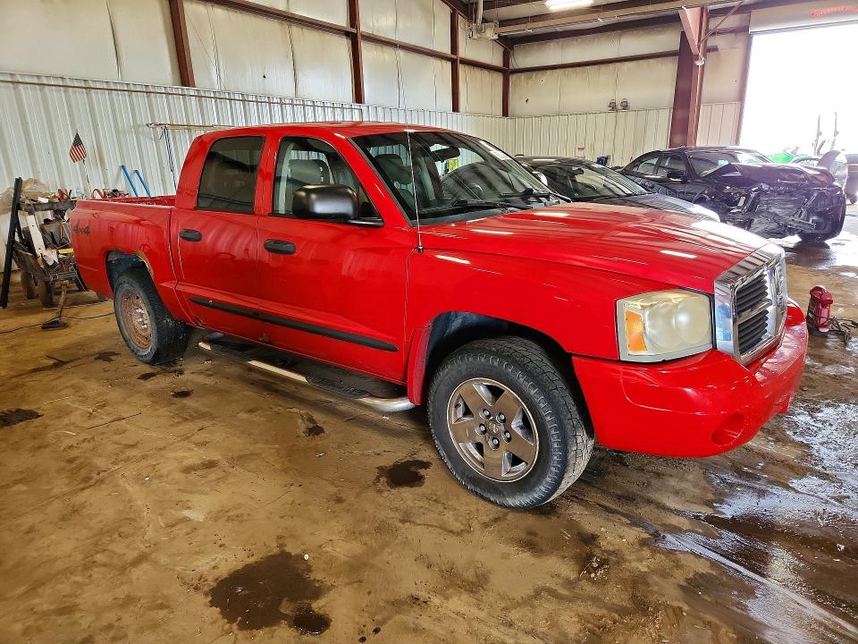 63836996 :رقم المزاد ، 1D7HW48N06S561388 vin ، 2006 Dodge Dakota مزاد بيع