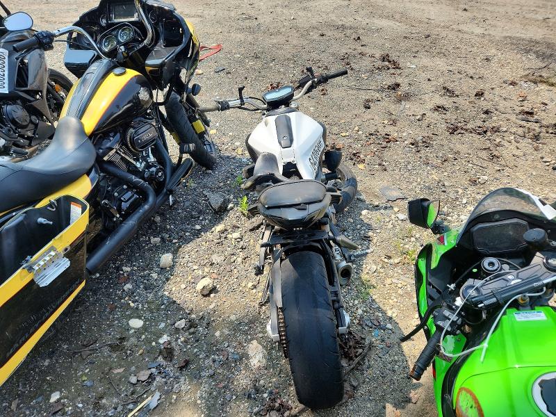 2015 Yamaha Fz07 მანქანა იყიდება აუქციონზე, vin: JYARM06E1FA000831, აუქციონის ნომერი: 64306996