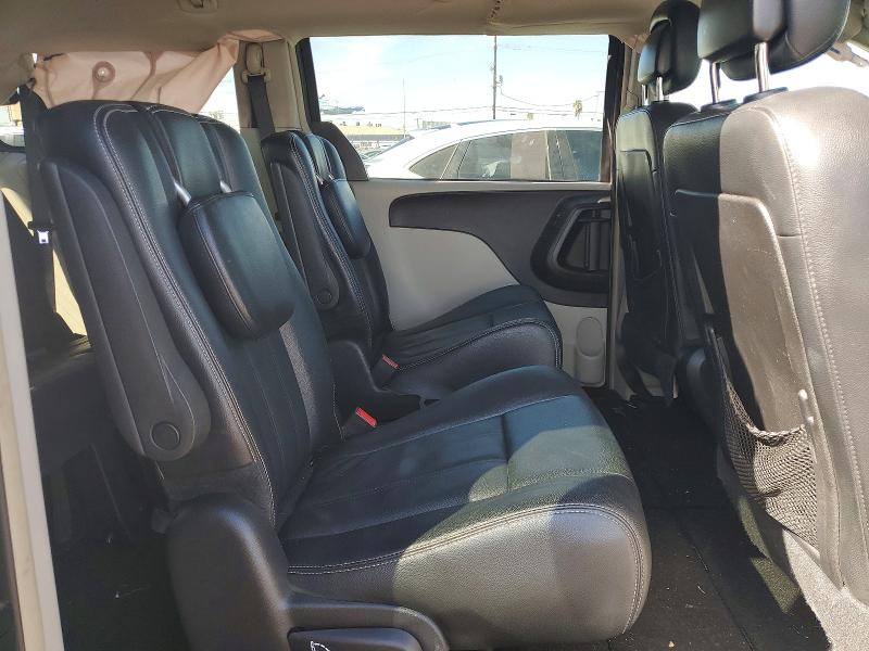 66079076 :رقم المزاد ، 2C4RC1BG1GR282020 vin ، 2016 Chrysler Town & Country مزاد بيع