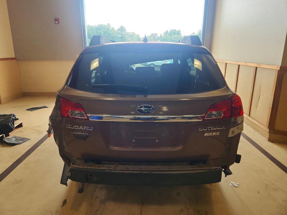 2011 Subaru Outback მანქანა იყიდება აუქციონზე, vin: 4S4BRBKC3B3442592, აუქციონის ნომერი: 66013206