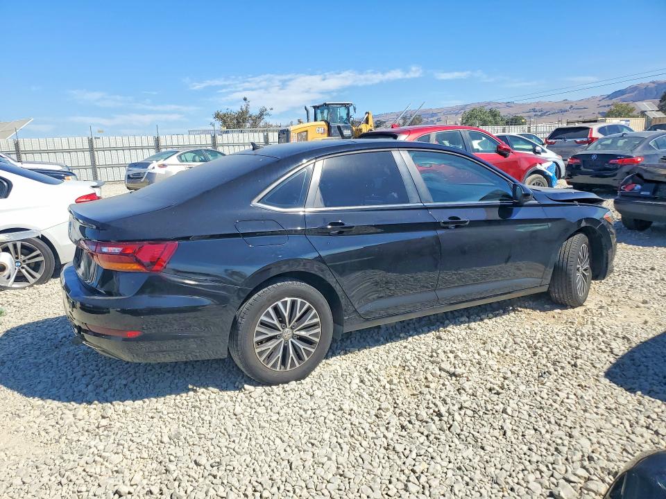 66296966 :رقم المزاد ، 3VWC57BU0KM210134 vin ، 2019 Volkswagen Jetta مزاد بيع