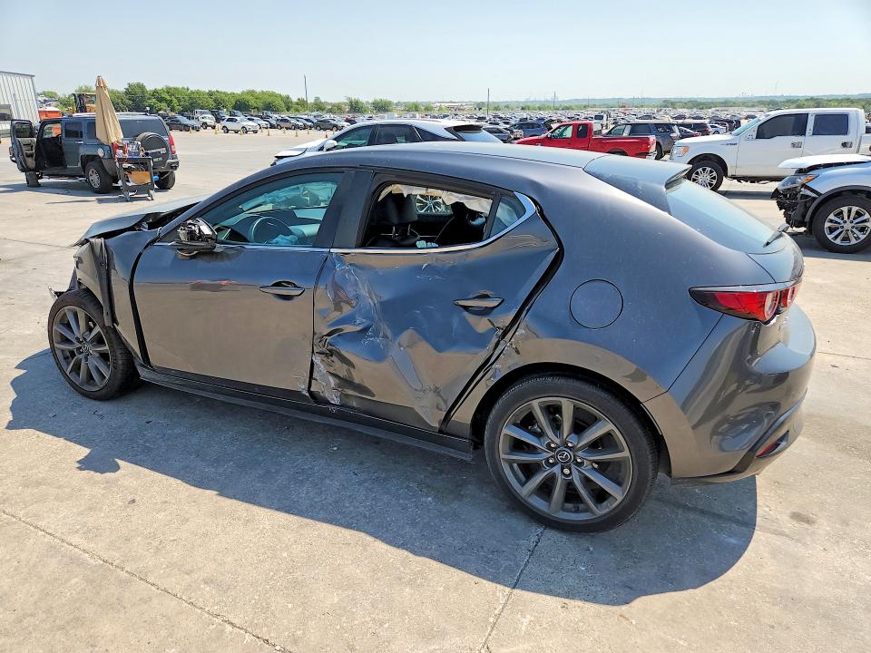 63612396 :رقم المزاد ، JM1BPALM5P1610456 vin ، 2023 Mazda 3 مزاد بيع