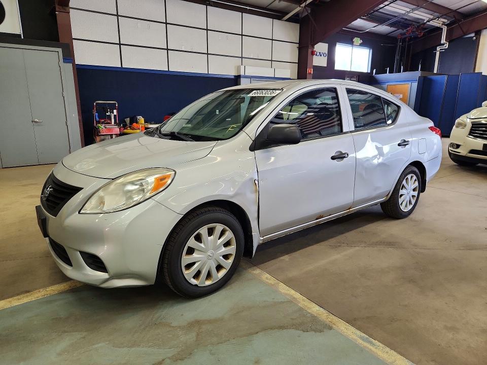 2013 Nissan Versa მანქანა იყიდება აუქციონზე, vin: 3N1CN7AP1DL842991, აუქციონის ნომერი: 66063036