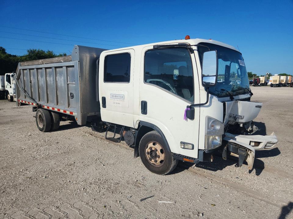 64293856 :رقم المزاد ، 54DB4J1BXGS805839 vin ، 2016 Isuzu Npr مزاد بيع
