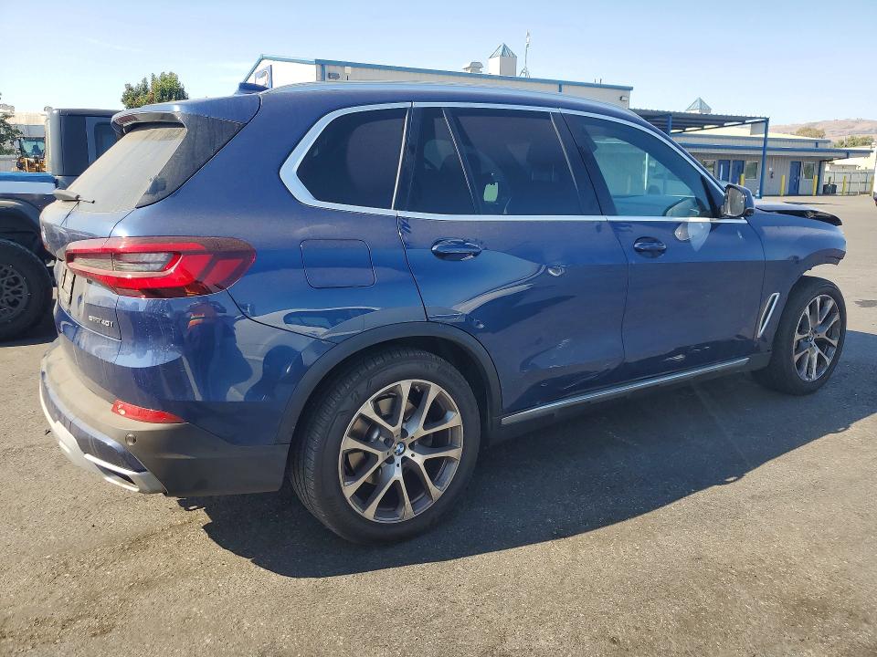 2021 Bmw X5 მანქანა იყიდება აუქციონზე, vin: 5UXCR4C00M9F06355, აუქციონის ნომერი: 64573626
