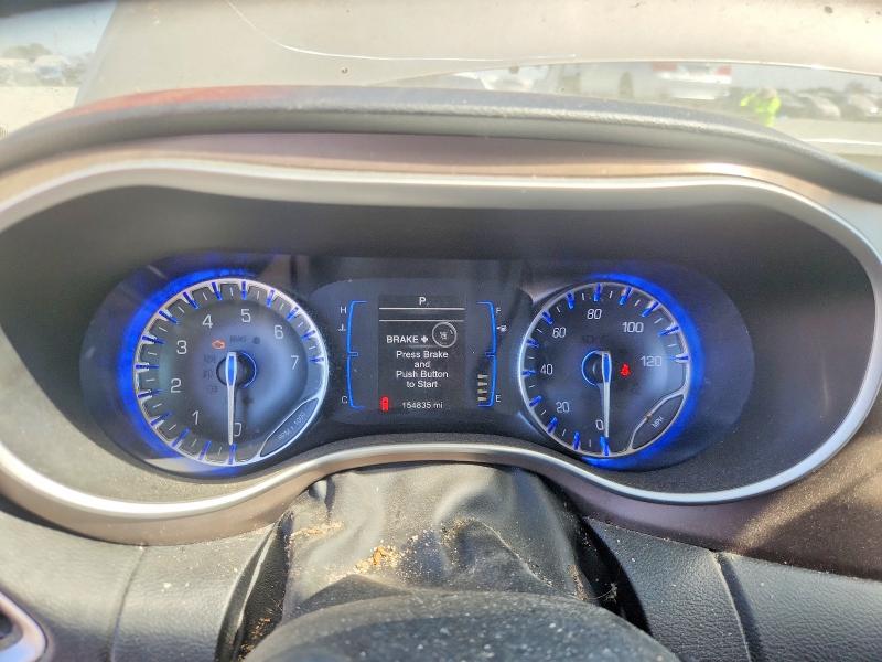 64061476 :رقم المزاد ، 2C4RC1DG1HR587578 vin ، 2017 Chrysler Pacifica مزاد بيع