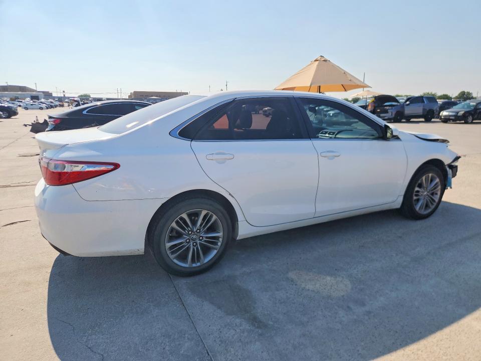 63604846 :رقم المزاد ، 4T1BF1FKXGU249586 vin ، 2016 Toyota Camry مزاد بيع
