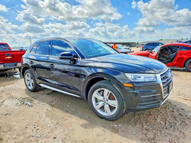 64586296 :رقم المزاد ، WA1ANAFY1K2019456 vin ، 2019 Audi Q5 مزاد بيع