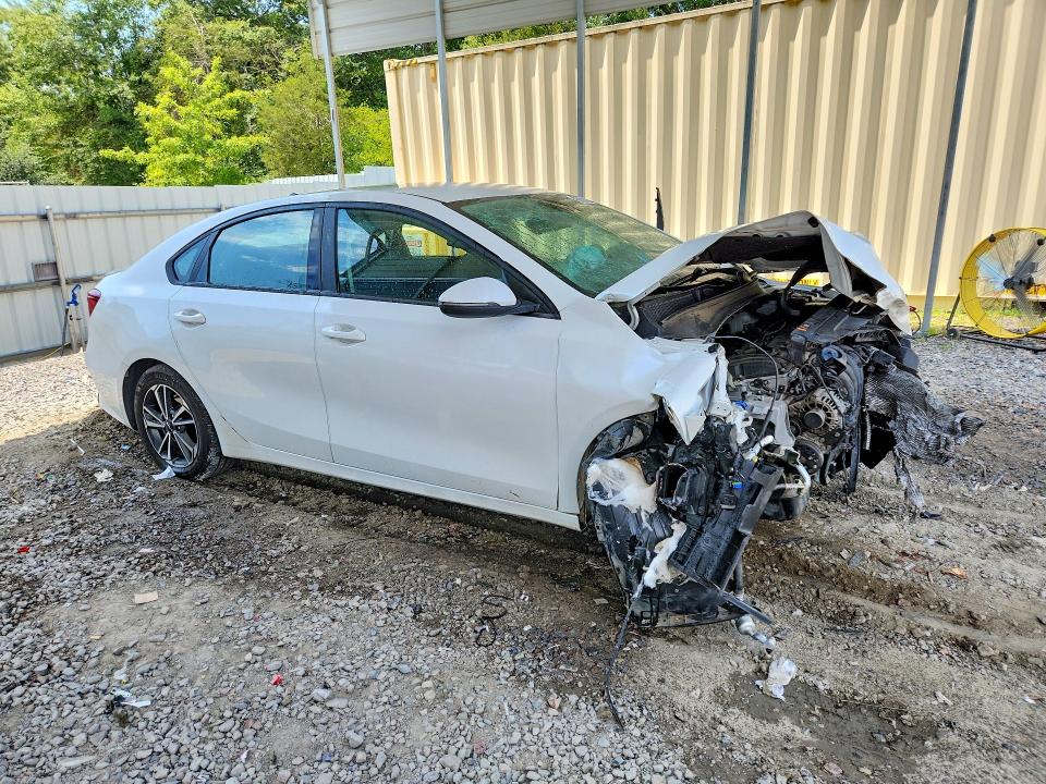 65802426 :رقم المزاد ، 3KPF24AD5NE473758 vin ، 2022 Kia Forte مزاد بيع