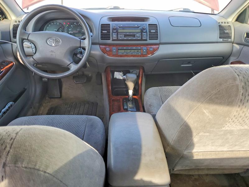64568276 :رقم المزاد ، 4T1BE32K23U134821 vin ، 2003 Toyota Camry مزاد بيع