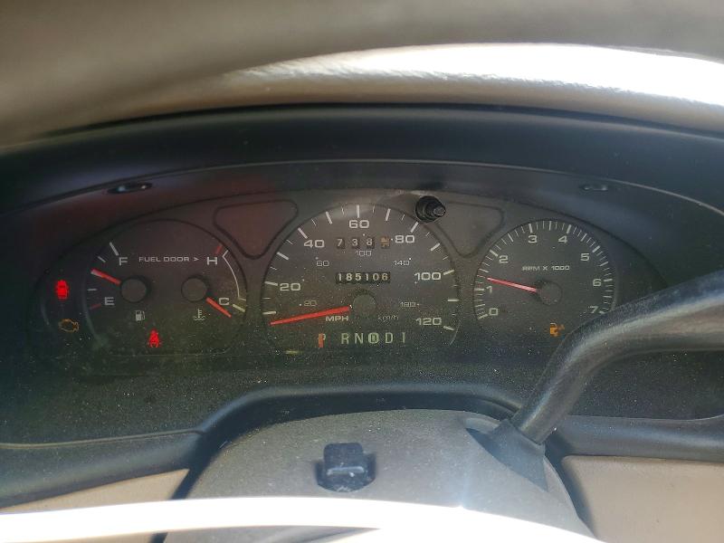 65791956 :رقم المزاد ، 1FAFP53U32A215876 vin ، 2002 Ford Taurus مزاد بيع