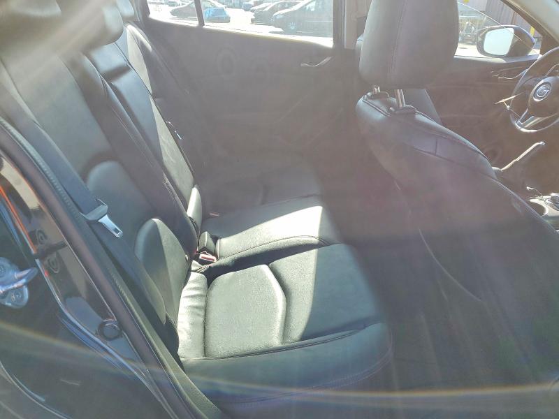 Продажа на аукционе авто 2015 Mazda 3, vin: JM1BM1L36F1227415, номер лота: 65696326
