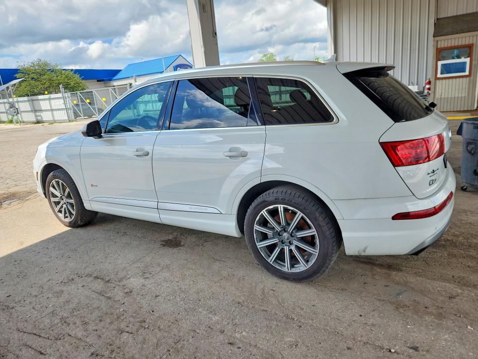 Продажа на аукционе авто 2017 Audi Q7, vin: WA1VAAF73HD001073, номер лота: 65462136