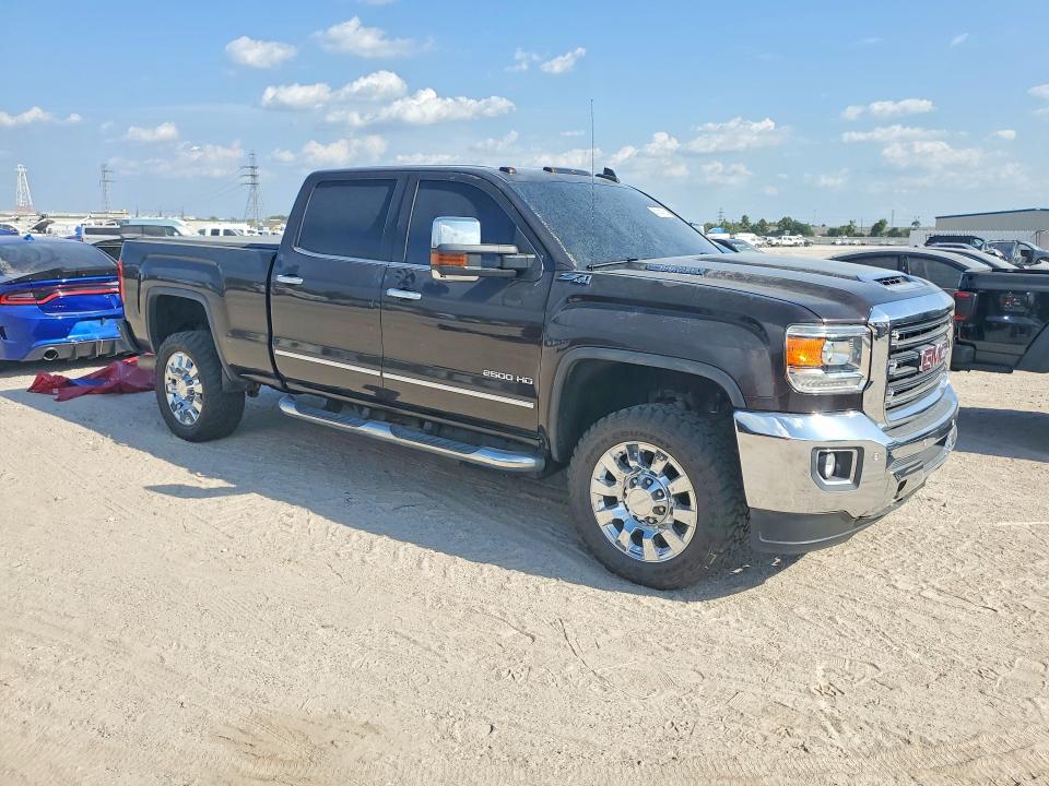 66758706 :رقم المزاد ، 1GT12TEYXJF275727 vin ، 2018 Gmc Sierra مزاد بيع