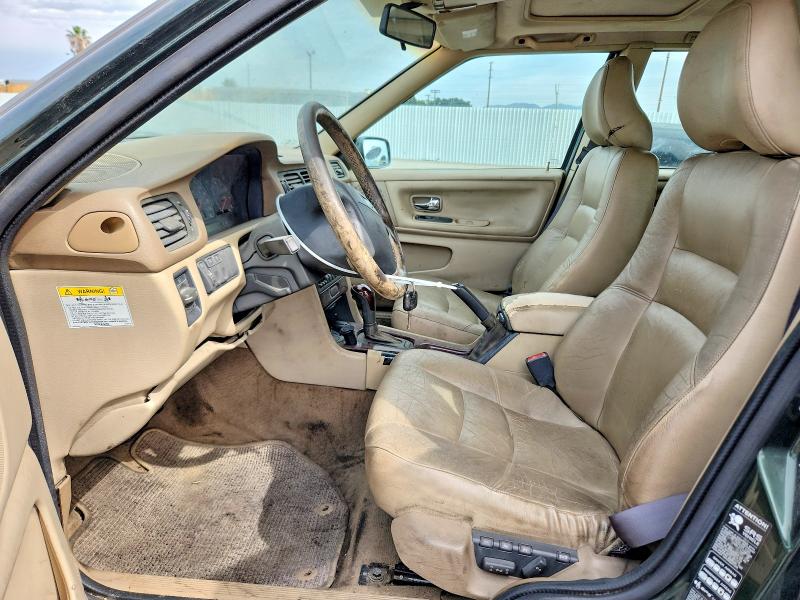 2000 Volvo V70 მანქანა იყიდება აუქციონზე, vin: YV1LZ56D6Y2657339, აუქციონის ნომერი: 66948016