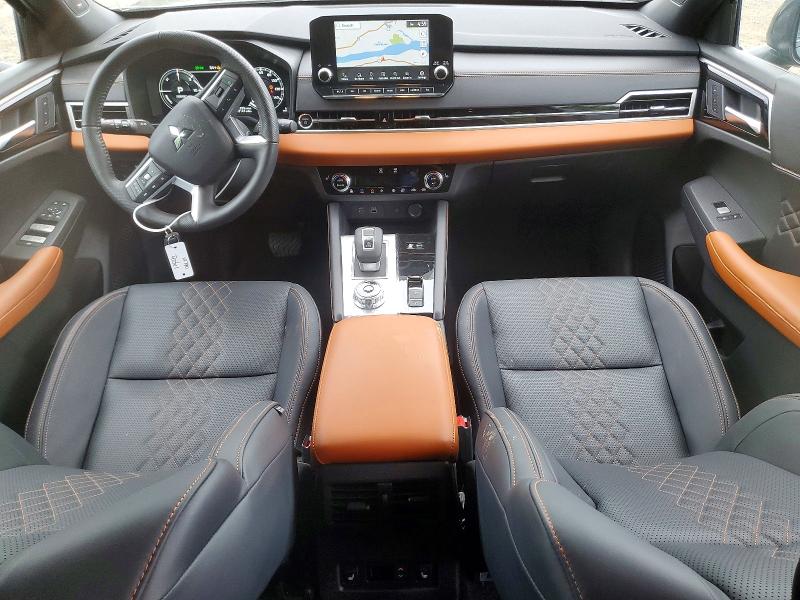 Продажа на аукционе авто 2025 Mitsubishi Outlander, vin: JA4T5WA99SZ042299, номер лота: 64110456