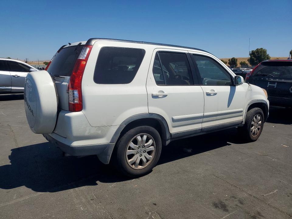 Продажа на аукционе авто 2005 Honda Cr-v, vin: JHLRD78985C016804, номер лота: 64299426